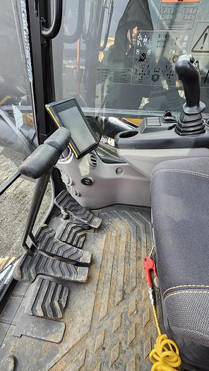 Used 2022 Volvo EC750EL