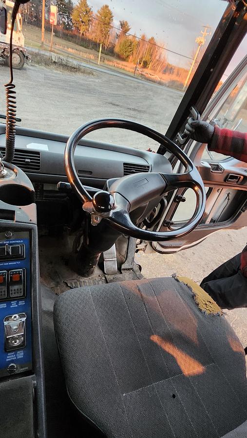 Used 2004 Elgin Whirlwind