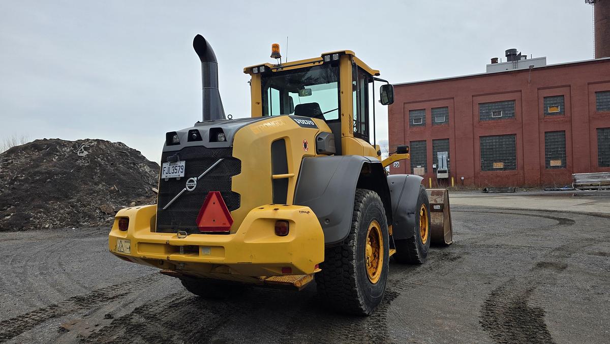 Used 2013 Volvo L90G