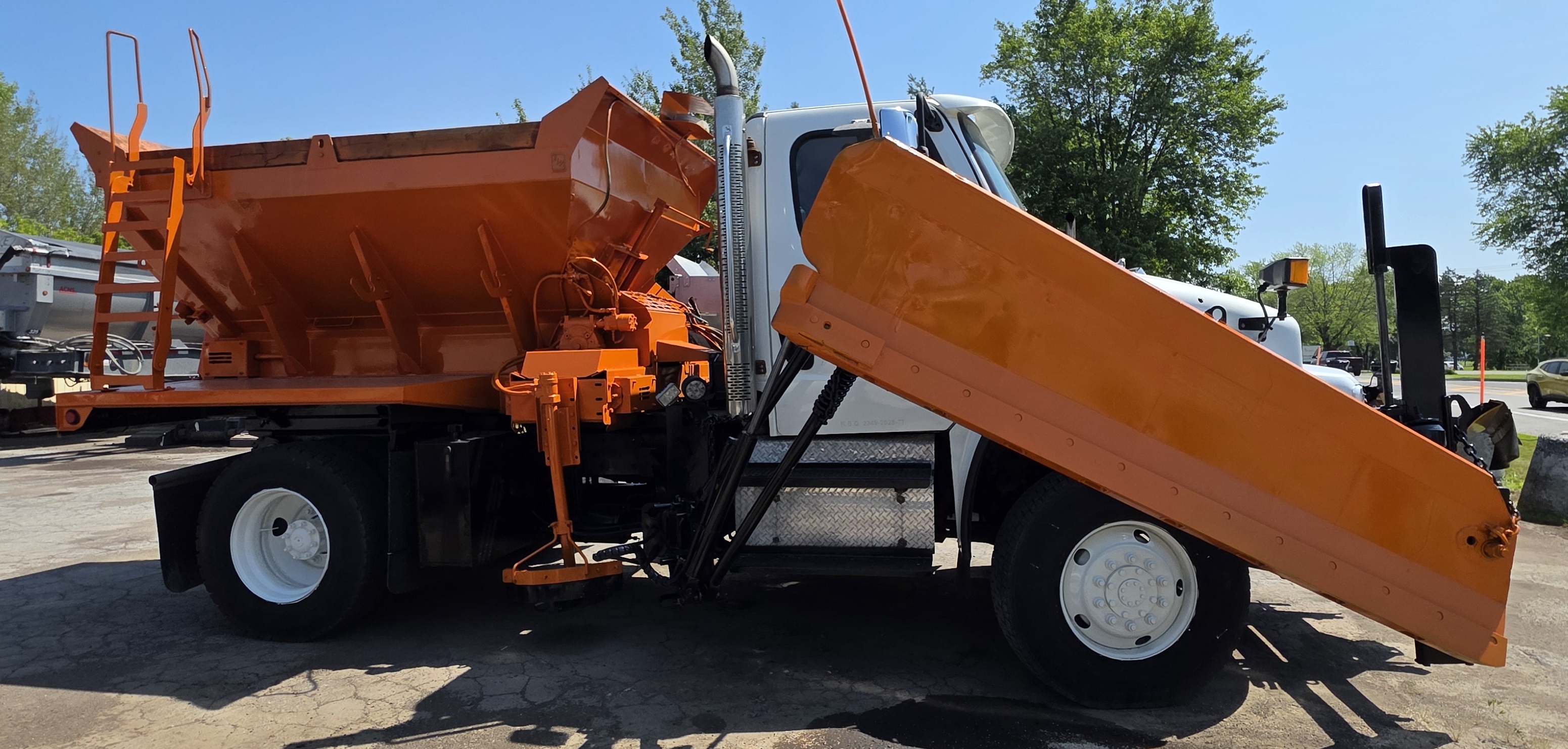 Used 2015 Freightliner 6x6