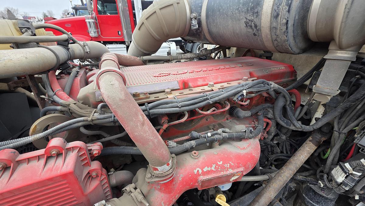 Used 2011 Peterbilt 378