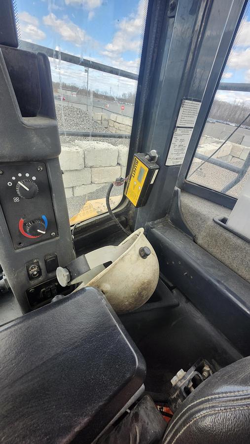 Used 2019 John Deere 844K-III