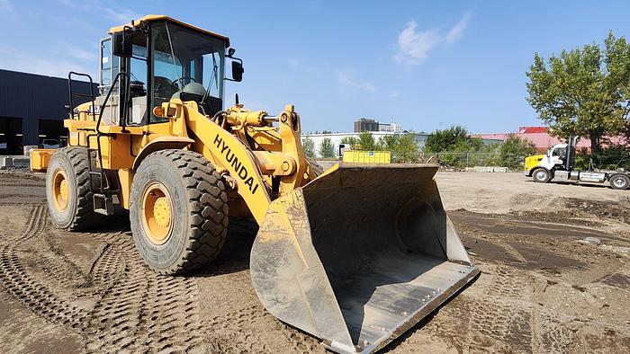 Used 2006 Hyundai 757-7