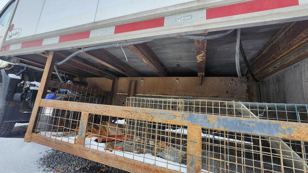 Used 2015 Hino 155 / 16 Feet Box