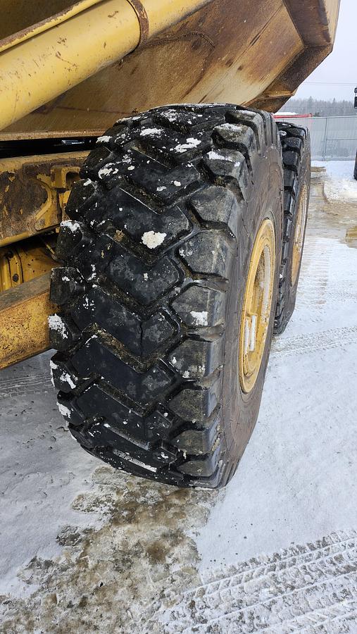 Used 2007 Caterpillar 730