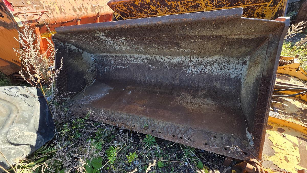 Used ACS 102 in Bucket