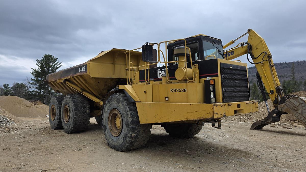 Used 1997 Caterpillar D400E