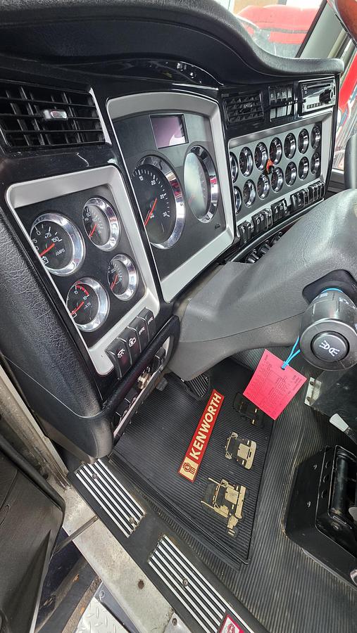 Used 2020 Kenworth T800