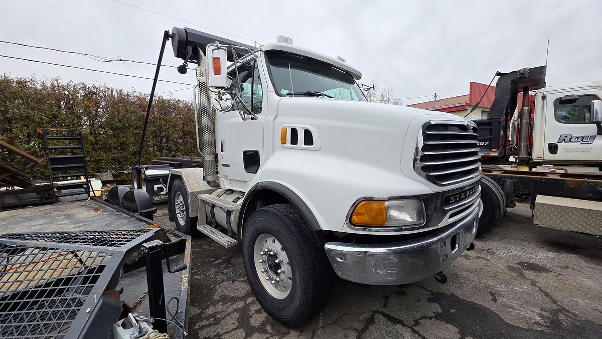 Used 2007 Sterling Roll-Off