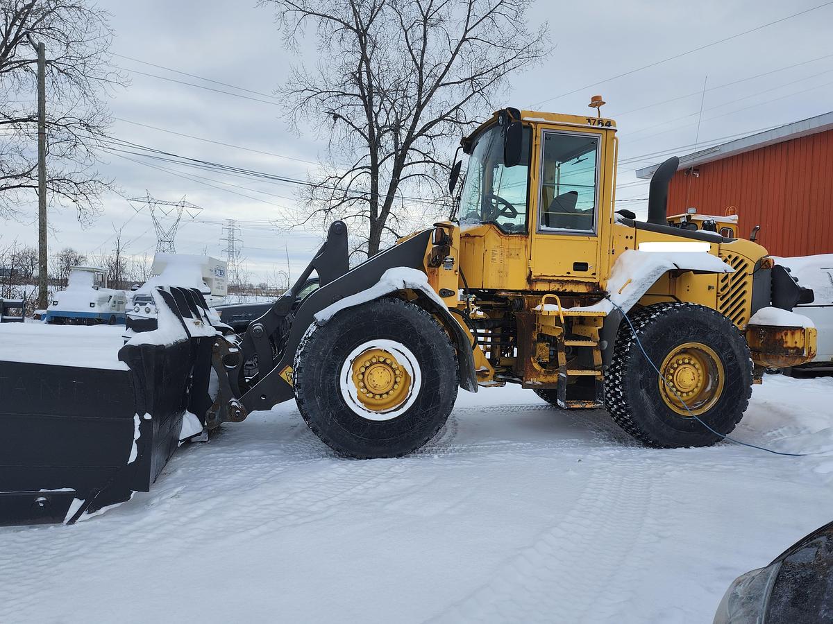 Used 2006 Volvo L70E
