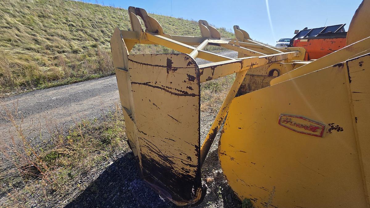 Used CAT 11 Feet Bucket With Snow Box