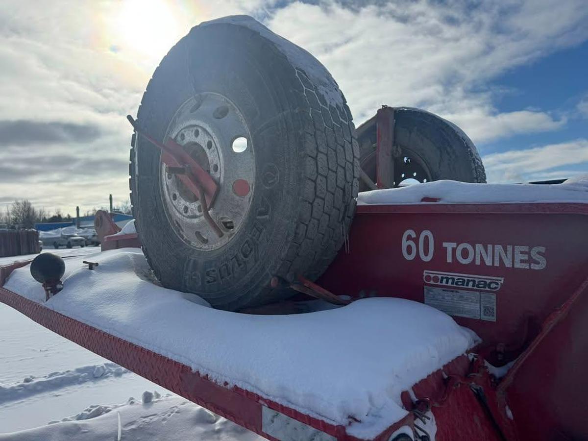Used 2003 Manac 60 tons / 3 axles