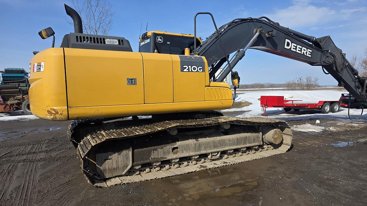 Used 2018 John Deere 210G