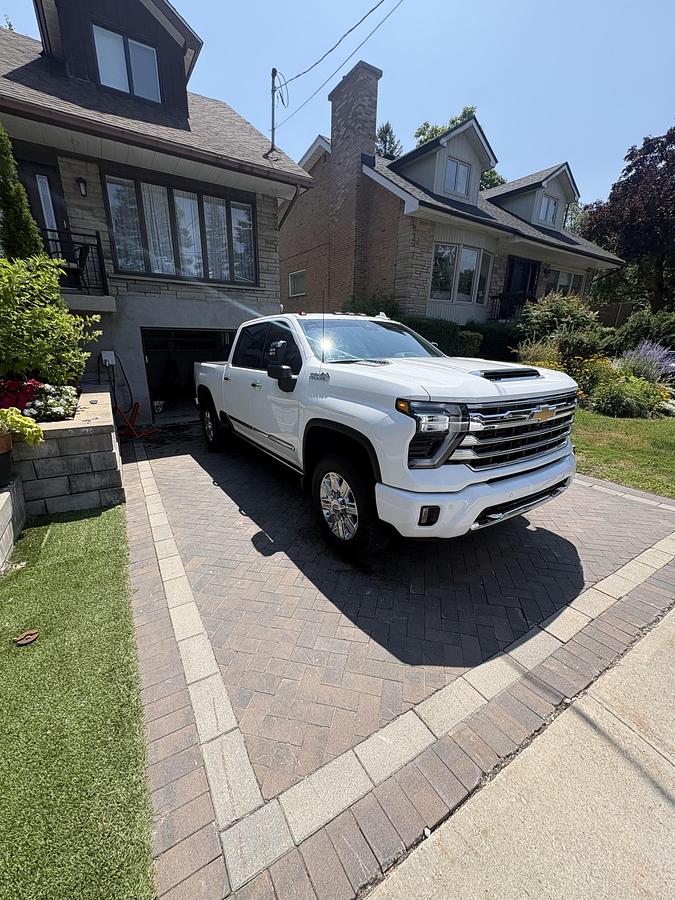 Used 2024 Chevrolet High Country 2500
