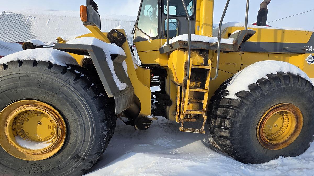 Used 1995 Komatsu WA500