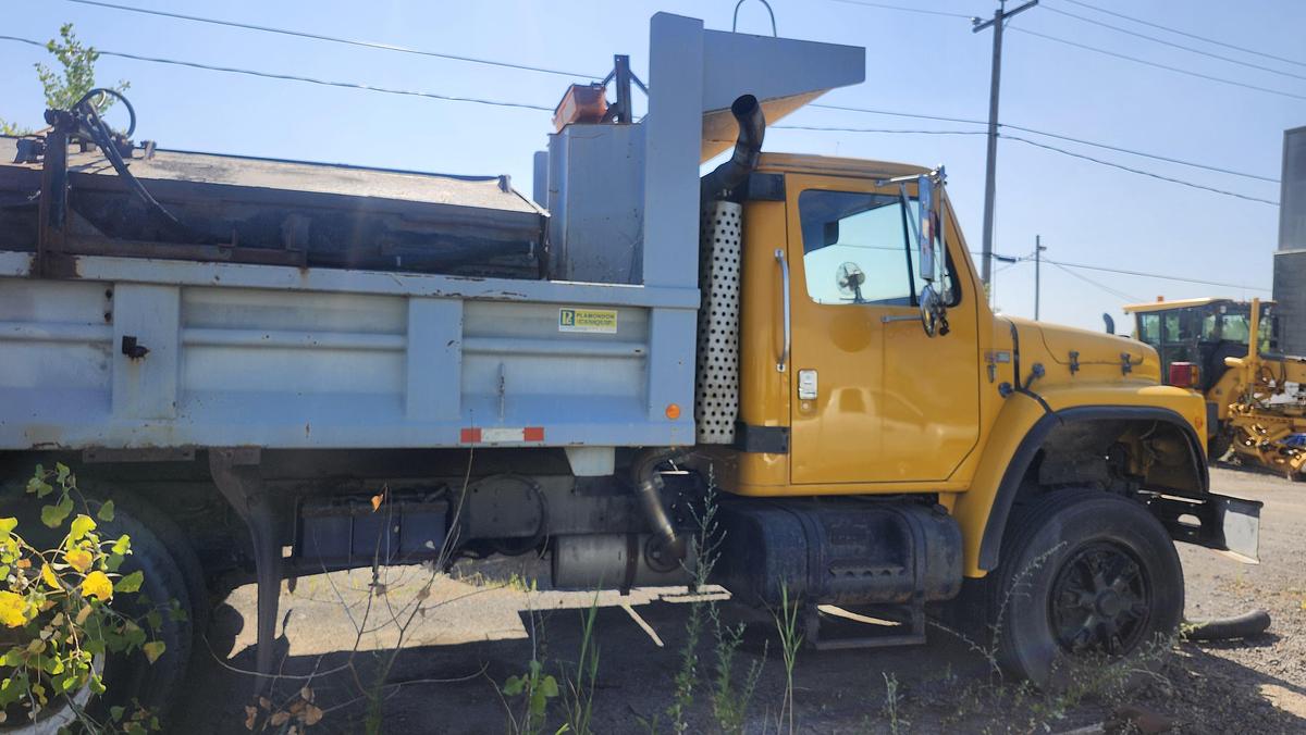 Used 1986 International S1900
