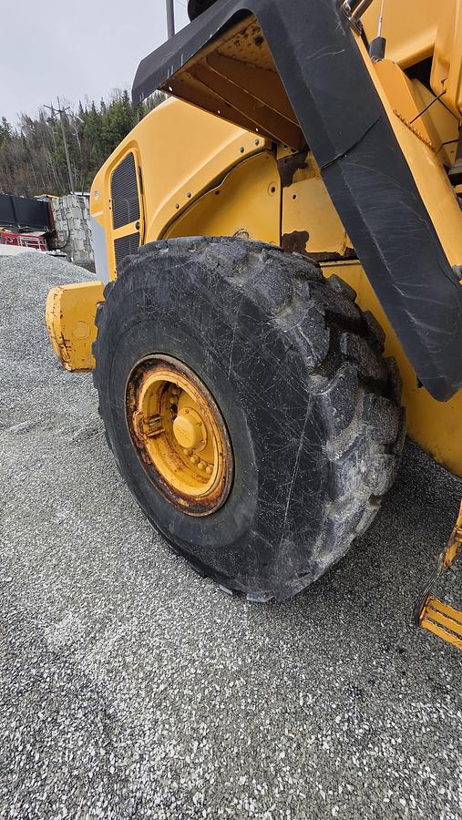 Used 2013 Volvo L180G