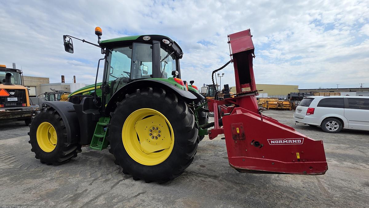 Used 2021 John Deere 6120M