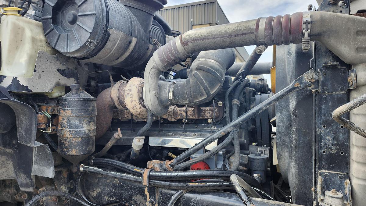 Used 2006 Mack CT713