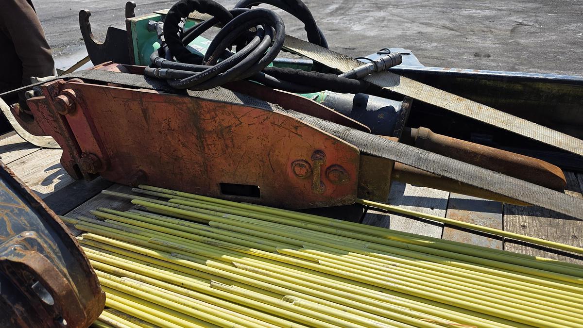 Used 2012 John Deere 17D