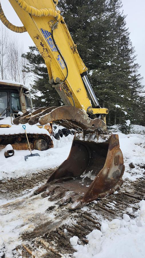 Used 2012 Komatsu PC290LC10