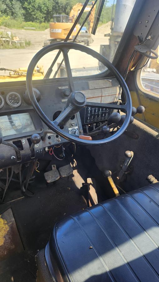 Used 1991 Vohl 4x4 - 110"