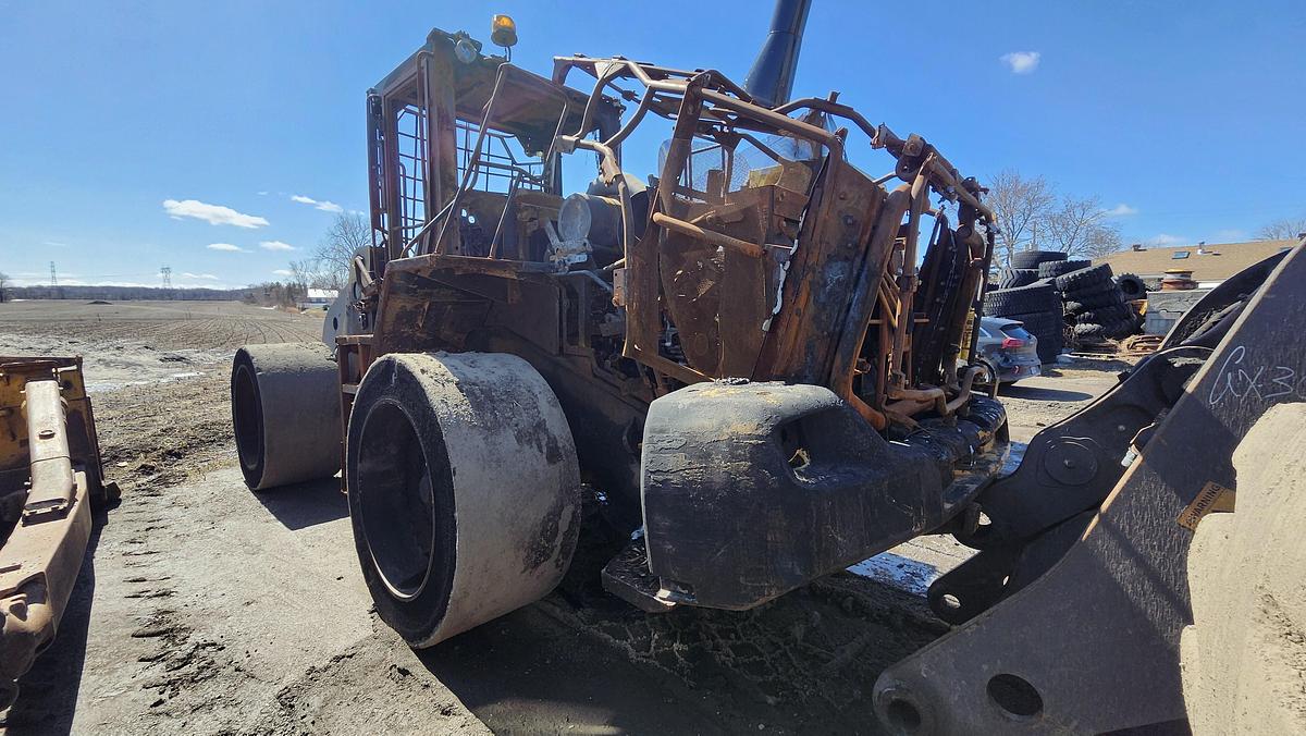 Used 2011 Volvo L110G