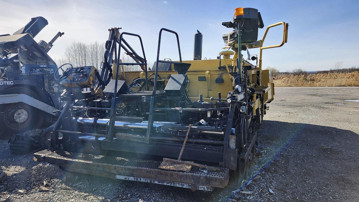 Used 1998 Caterpillar AP-1055B