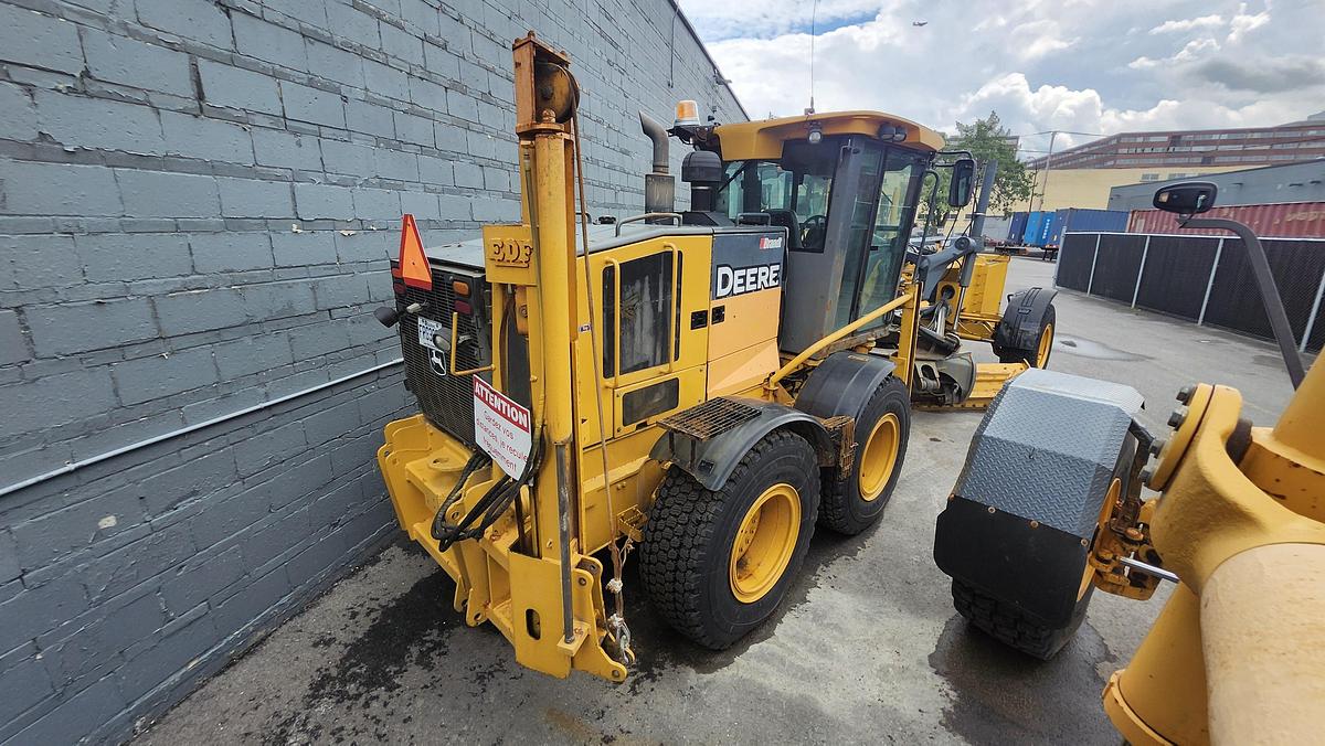 Used 2010 John Deere