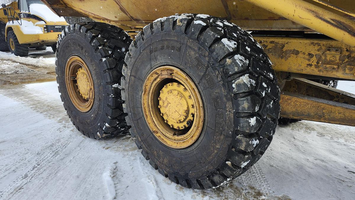 Used 2007 Caterpillar 730