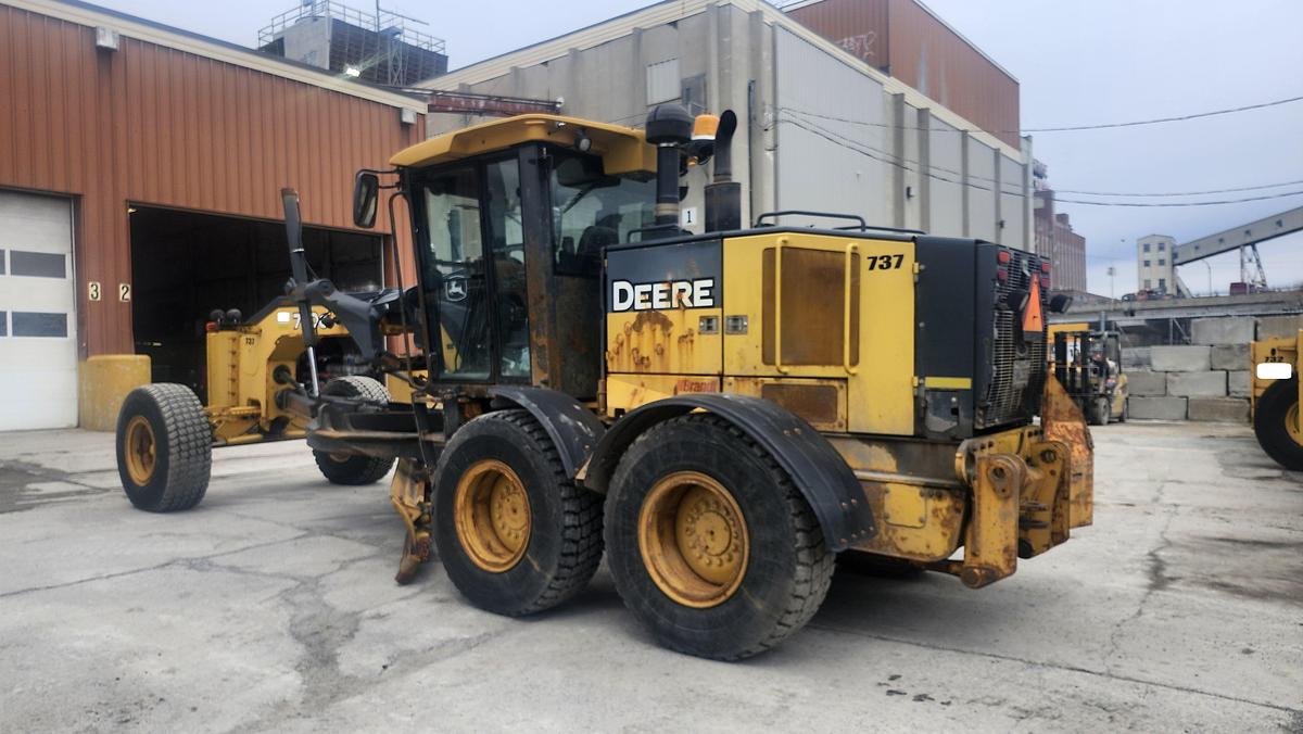 Used 2011 John Deere 770G