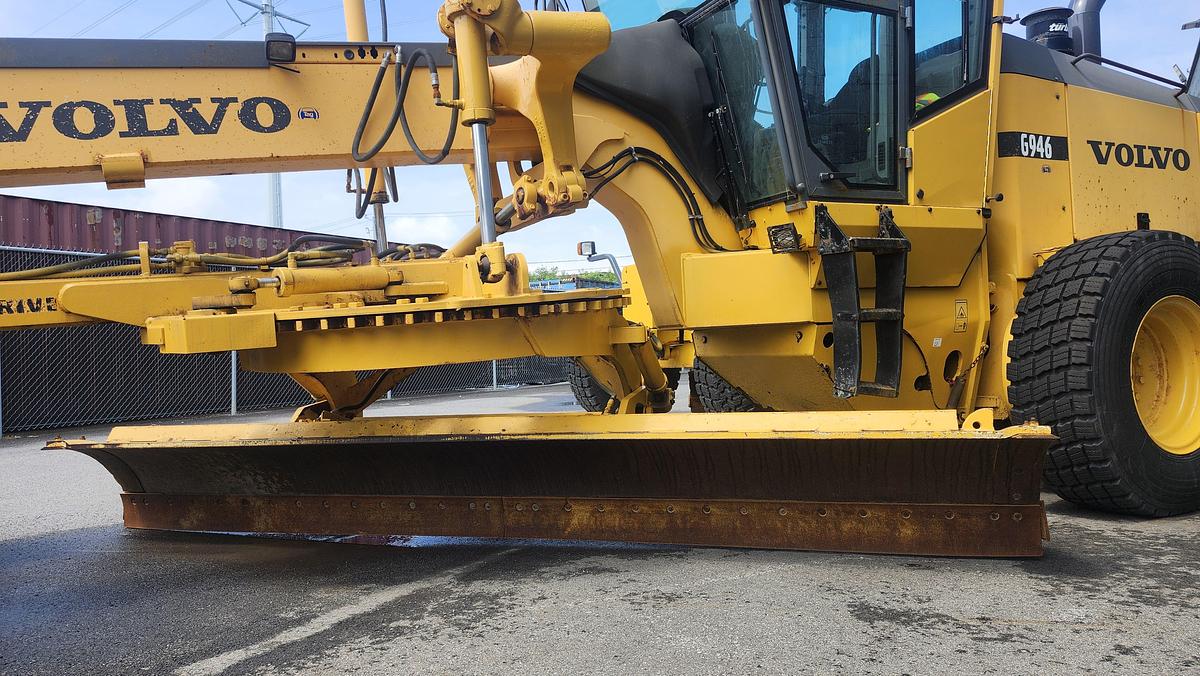 Used 2008 Volvo G946