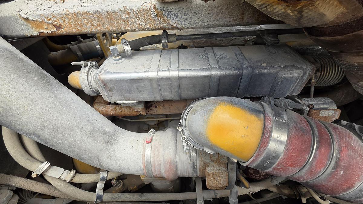 Used 2012 Caterpillar 980K