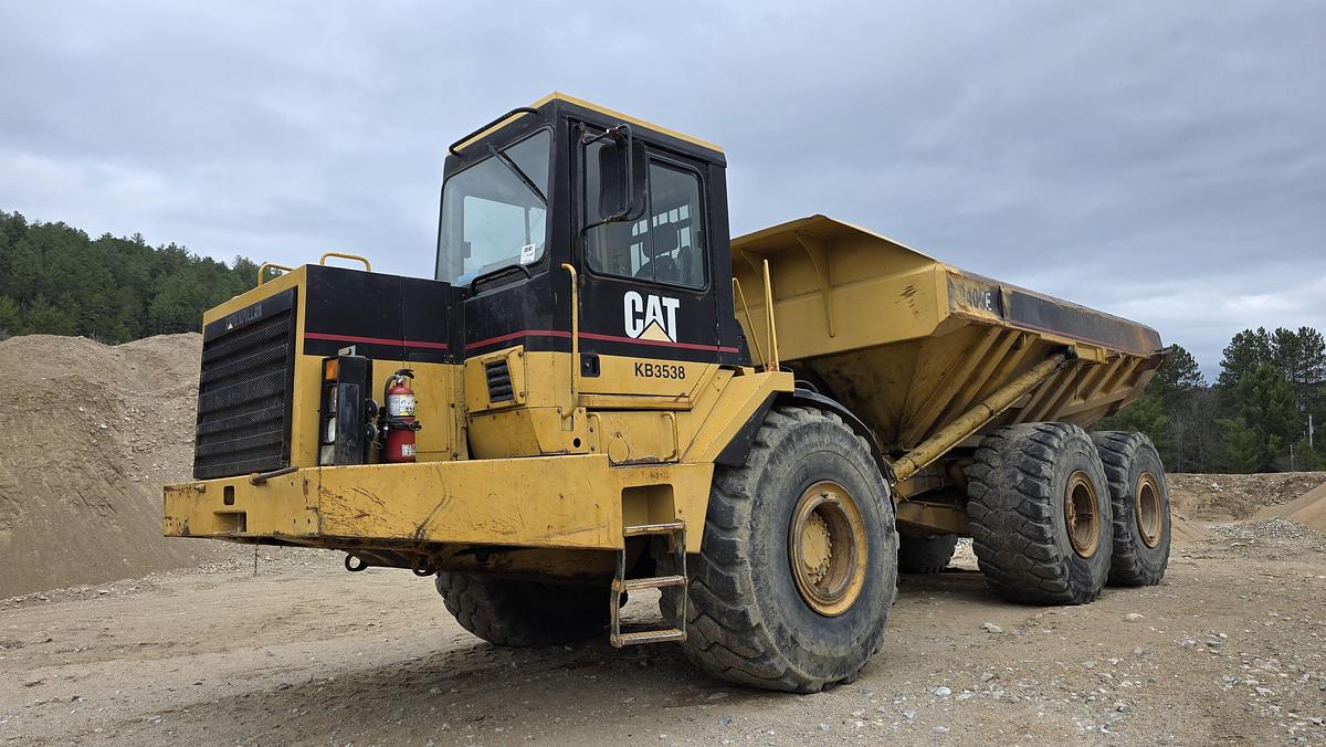 Used 1997 Caterpillar D400E