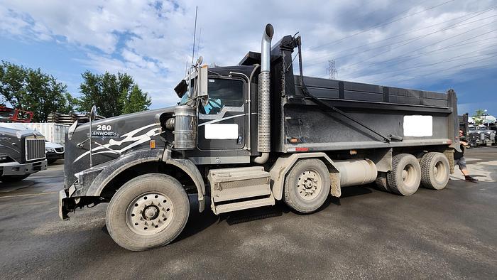 Used 2019 Kenworth T800