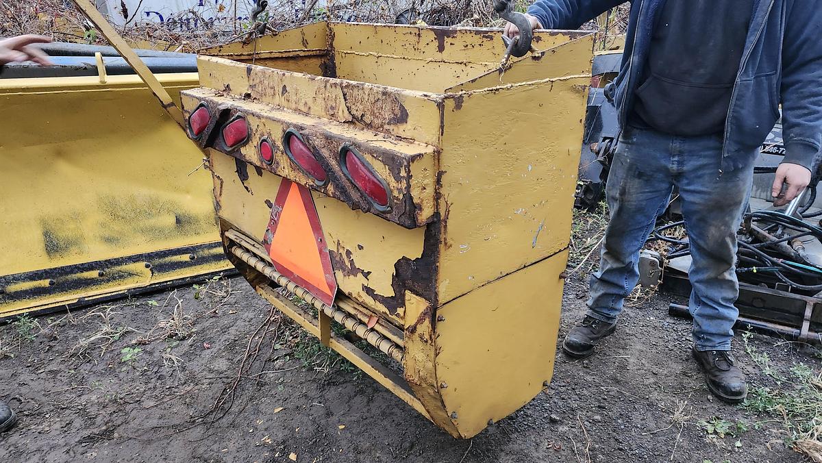 Used Salter Trackless