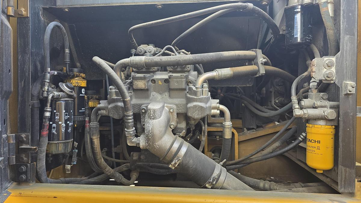 Used 2018 John Deere 210G