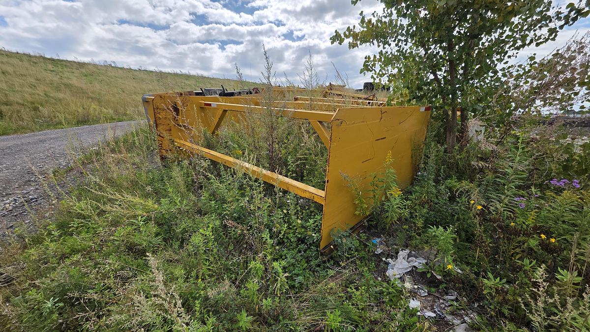 Used Inconnu / Unknown 12 x 8 x 4