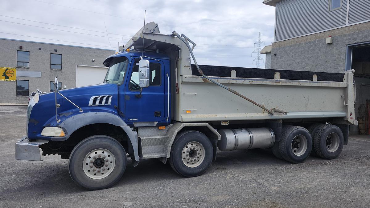 Used 2006 Mack CT713