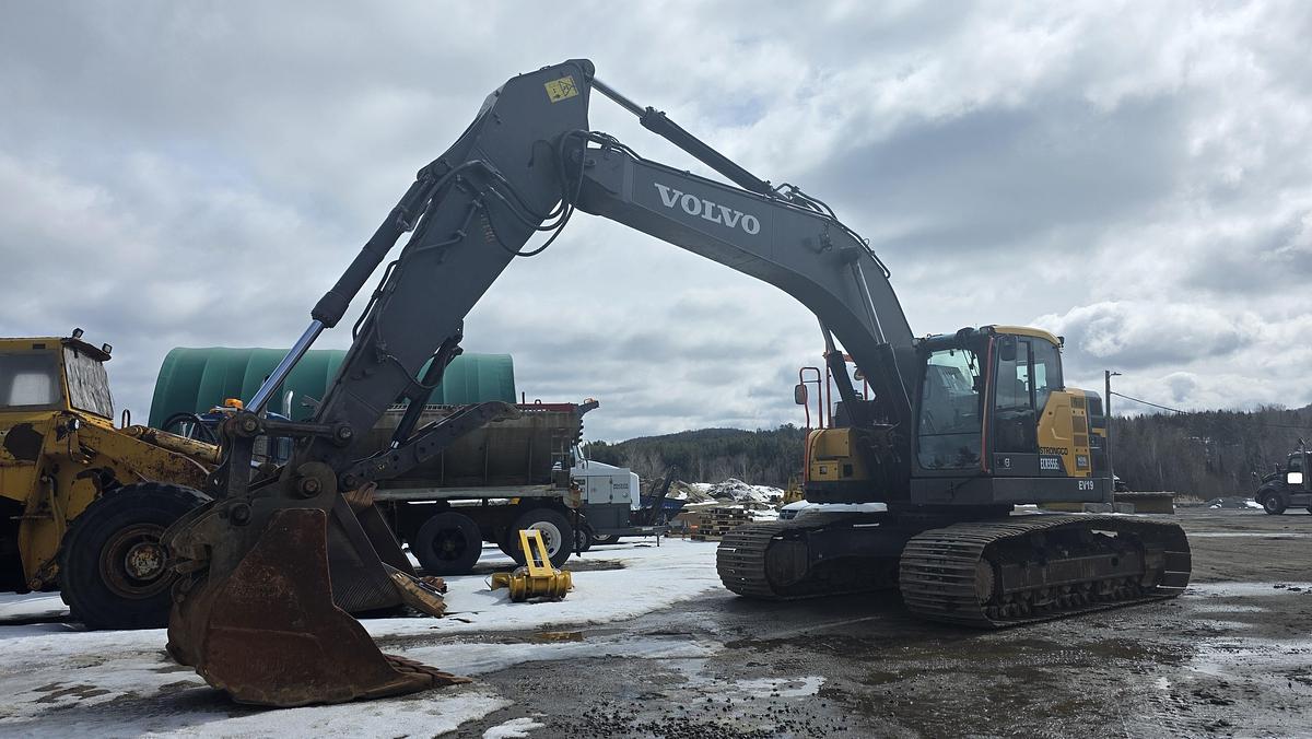 Used 2019 Volvo ECR355EL