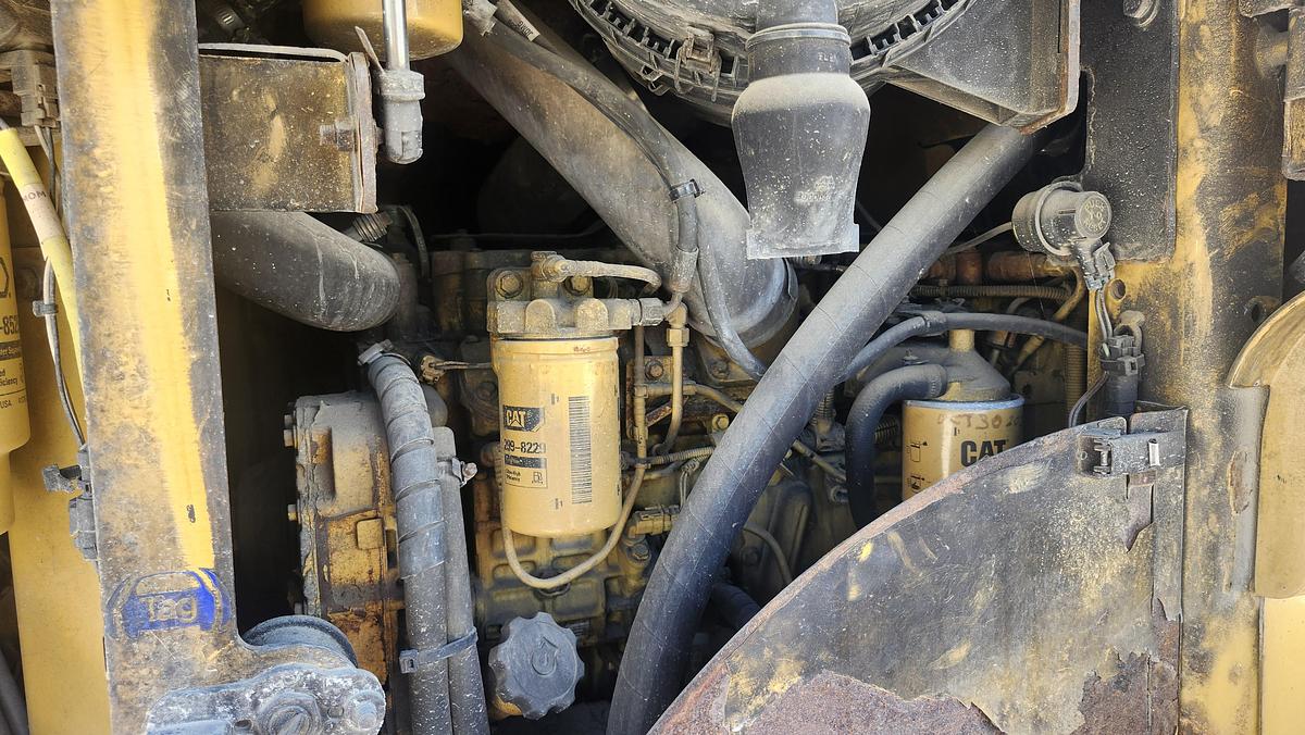 Used 2012 Caterpillar 930H