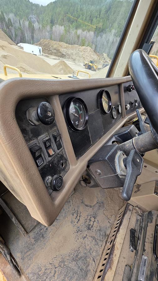 Used 1997 Caterpillar D400E