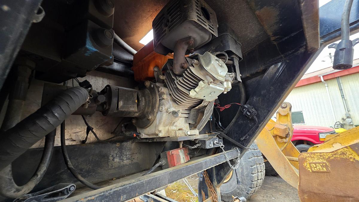 Used 2014 Roll-Off 2 axles