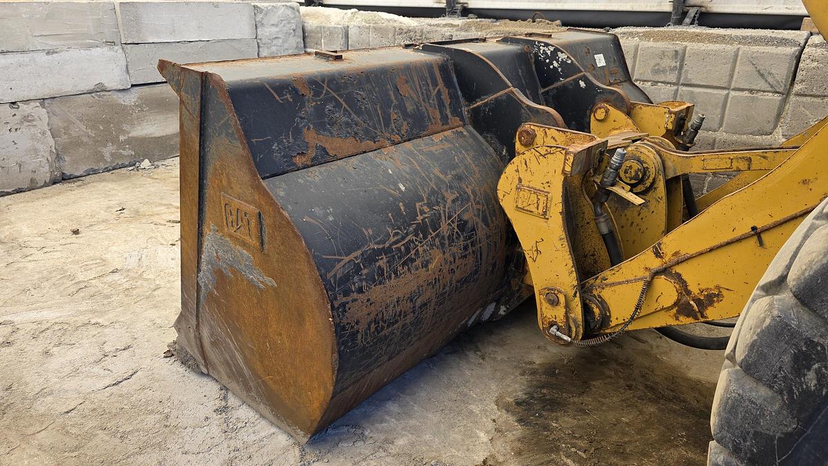 Used 2013 Caterpillar 924K
