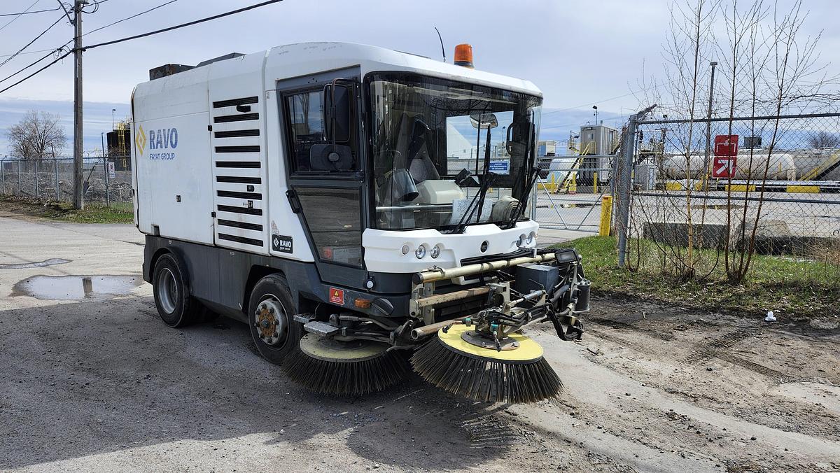 Used 2014 Ravo 530