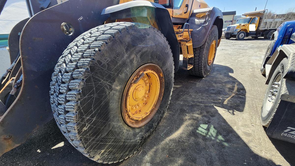 Used 2017 Volvo L110H