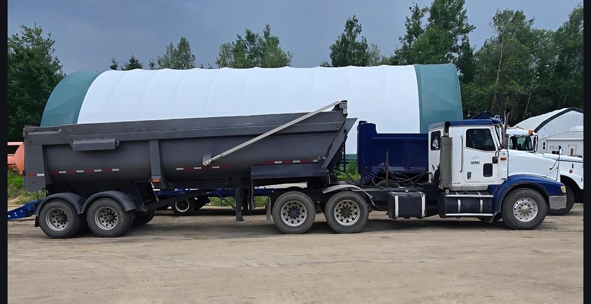 Used 2002 International Tandem