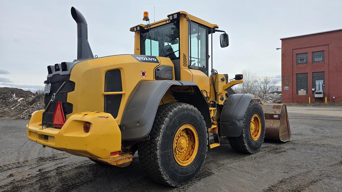 Used 2013 Volvo L90G