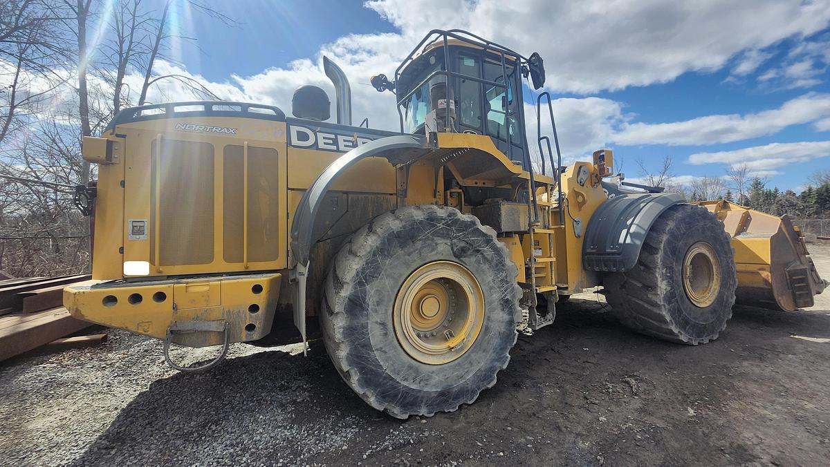 Used 2016 John Deere 844K-II