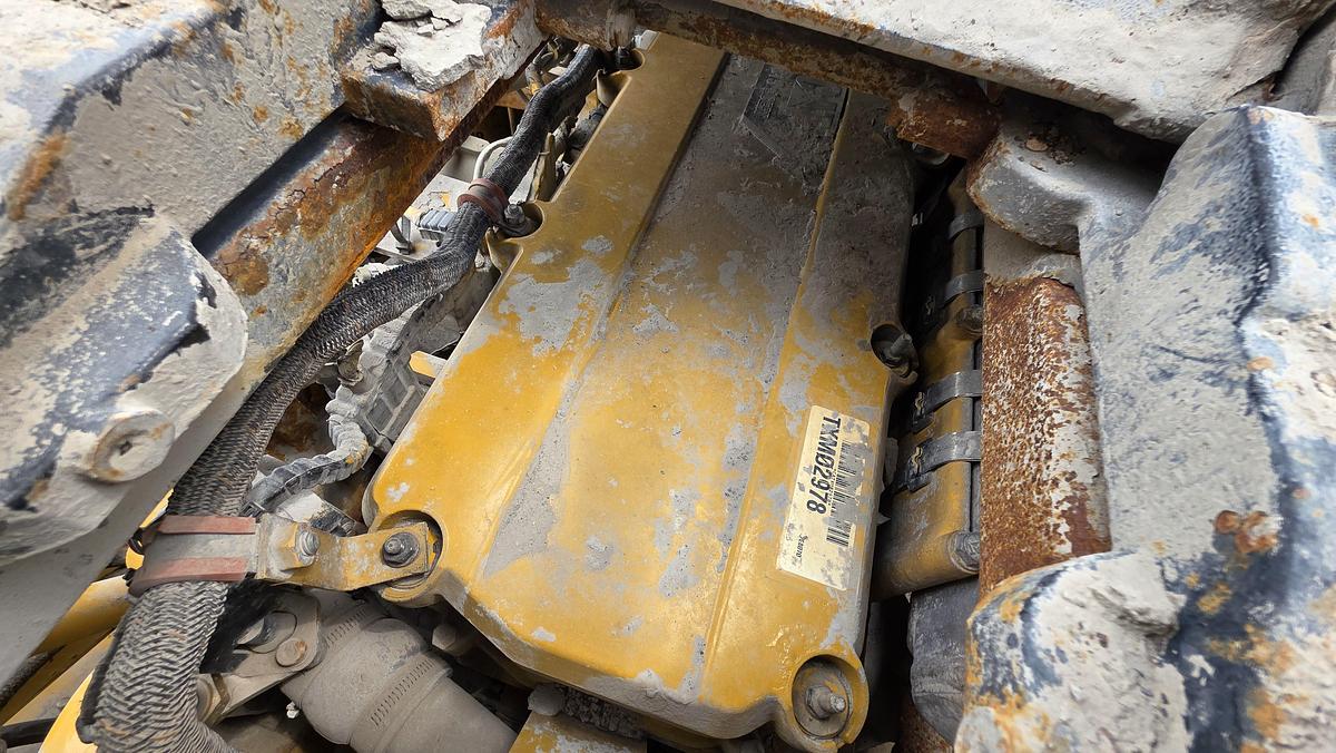 Used 2012 Caterpillar 980K